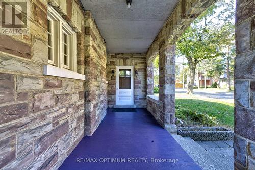 916 Queenston Road, Cambridge, ON 