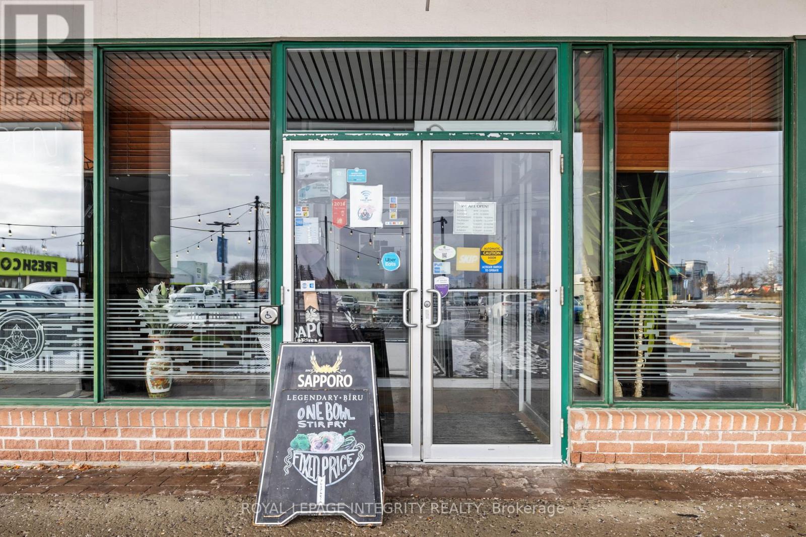 2150 Robertson Rd Road S, Ottawa, ON