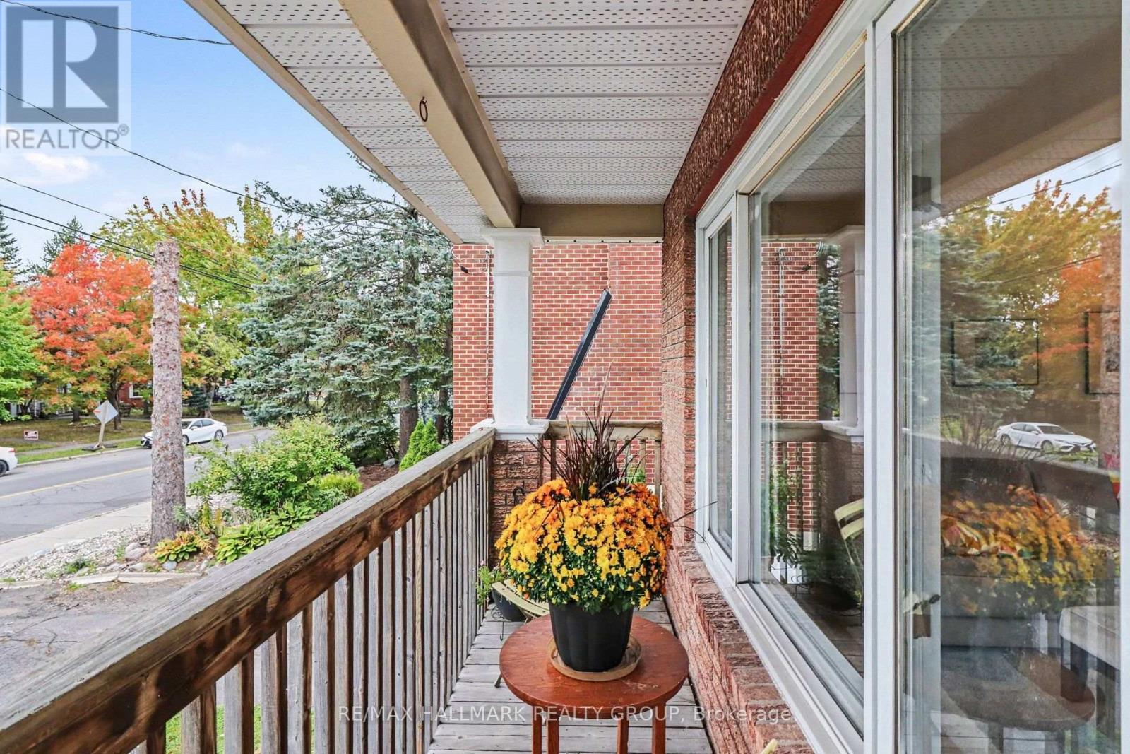 267 St Laurent Boulevard, Ottawa, ON