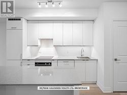 1405 - 36 ELM DRIVE W Mississauga, ON L5B 0N3