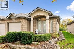 6085 Natalie COURT Lasalle, ON N9H 2P5