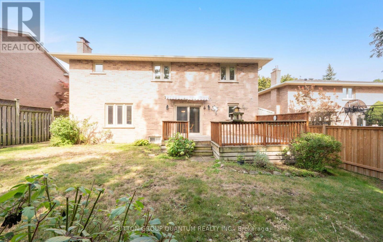 1896 Stoneybrook Court, Mississauga, ON