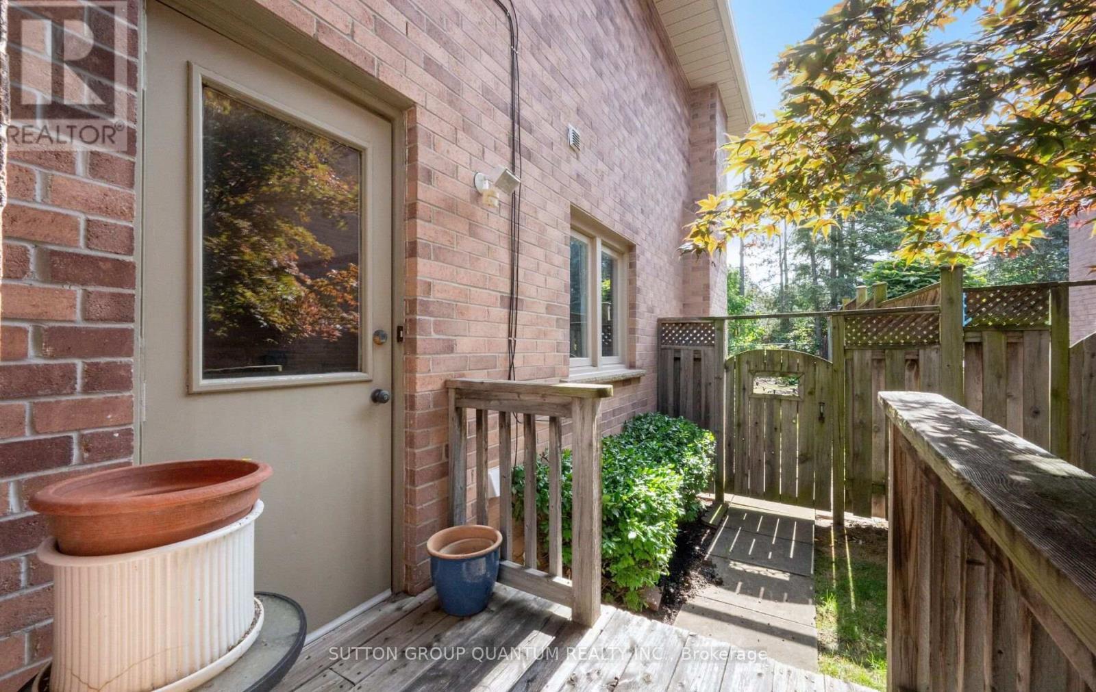 1896 Stoneybrook Court, Mississauga, ON