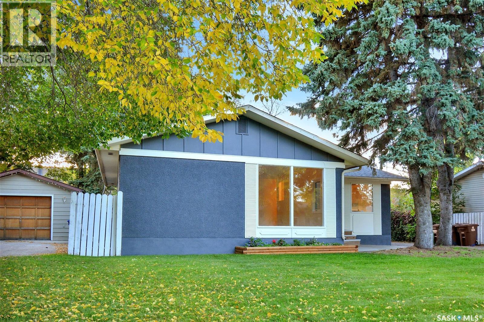 110 Spinks Drive, Saskatoon, SK