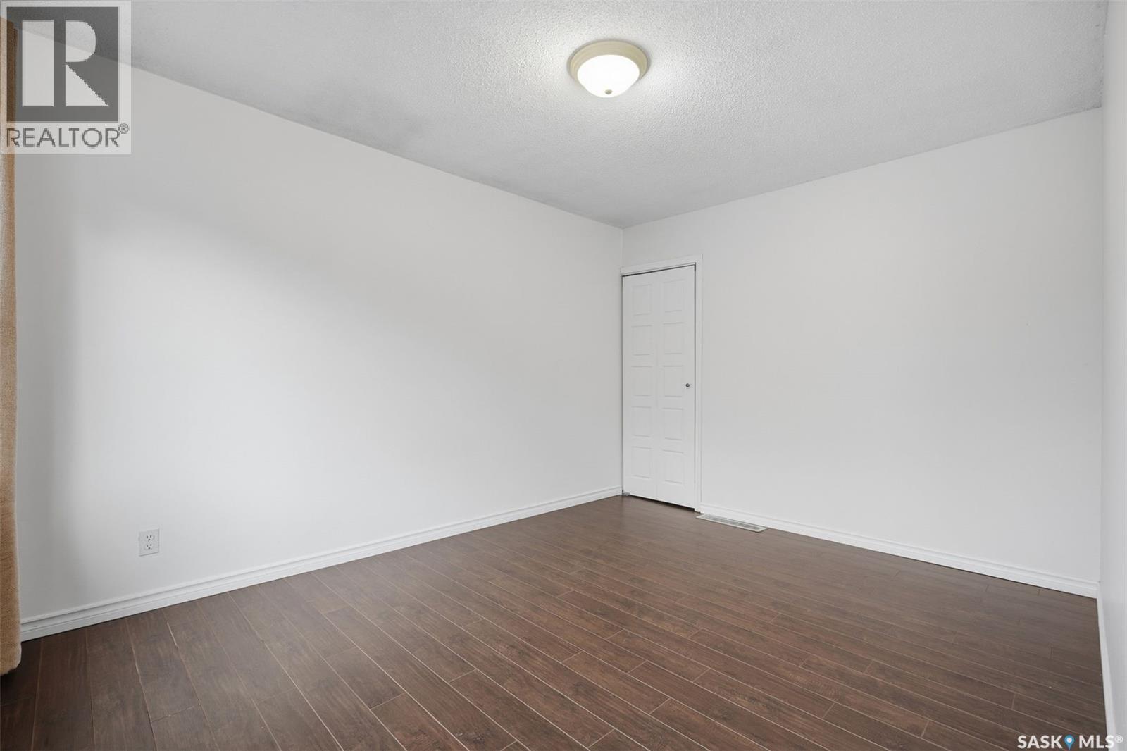 1004 6Th Street E, Saskatoon, SK