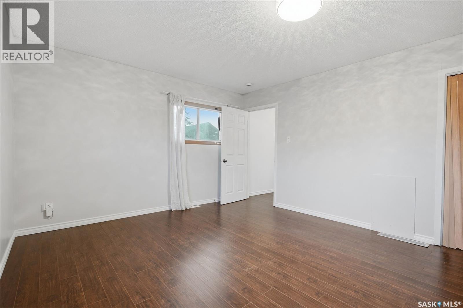 1004 6Th Street E, Saskatoon, SK