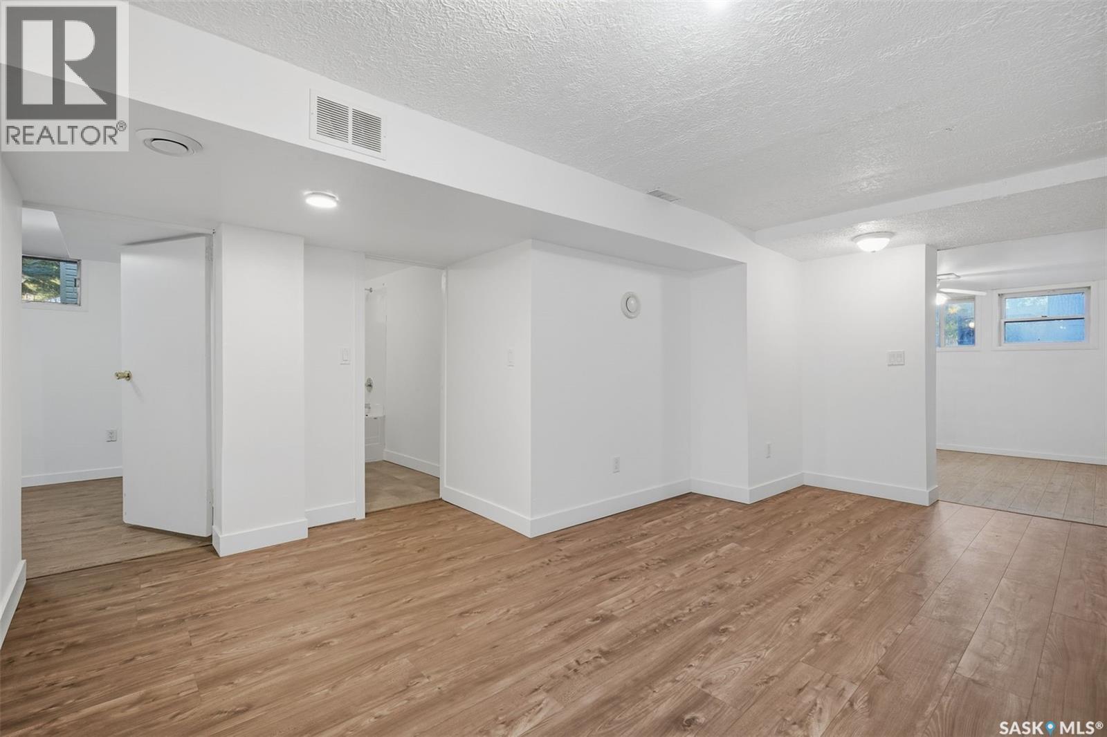 1004 6Th Street E, Saskatoon, SK
