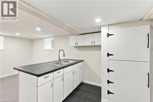 100 Balsam Avenue S, Hamilton, ON 