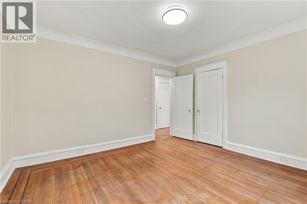 100 Balsam Avenue S, Hamilton, ON