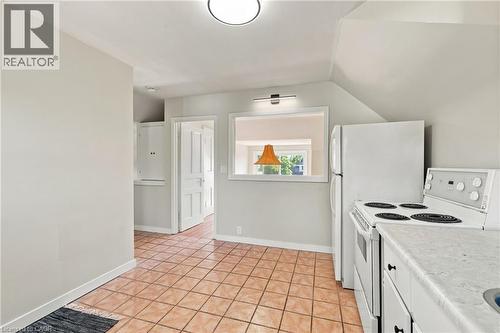 100 Balsam Avenue S, Hamilton, ON 