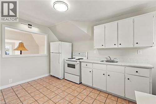100 Balsam Avenue S, Hamilton, ON 