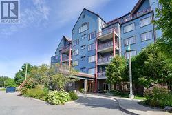 504 - 130 STEAMSHIP BAY ROAD Gravenhurst (Muskoka (S)), ON P1P 1Z9
