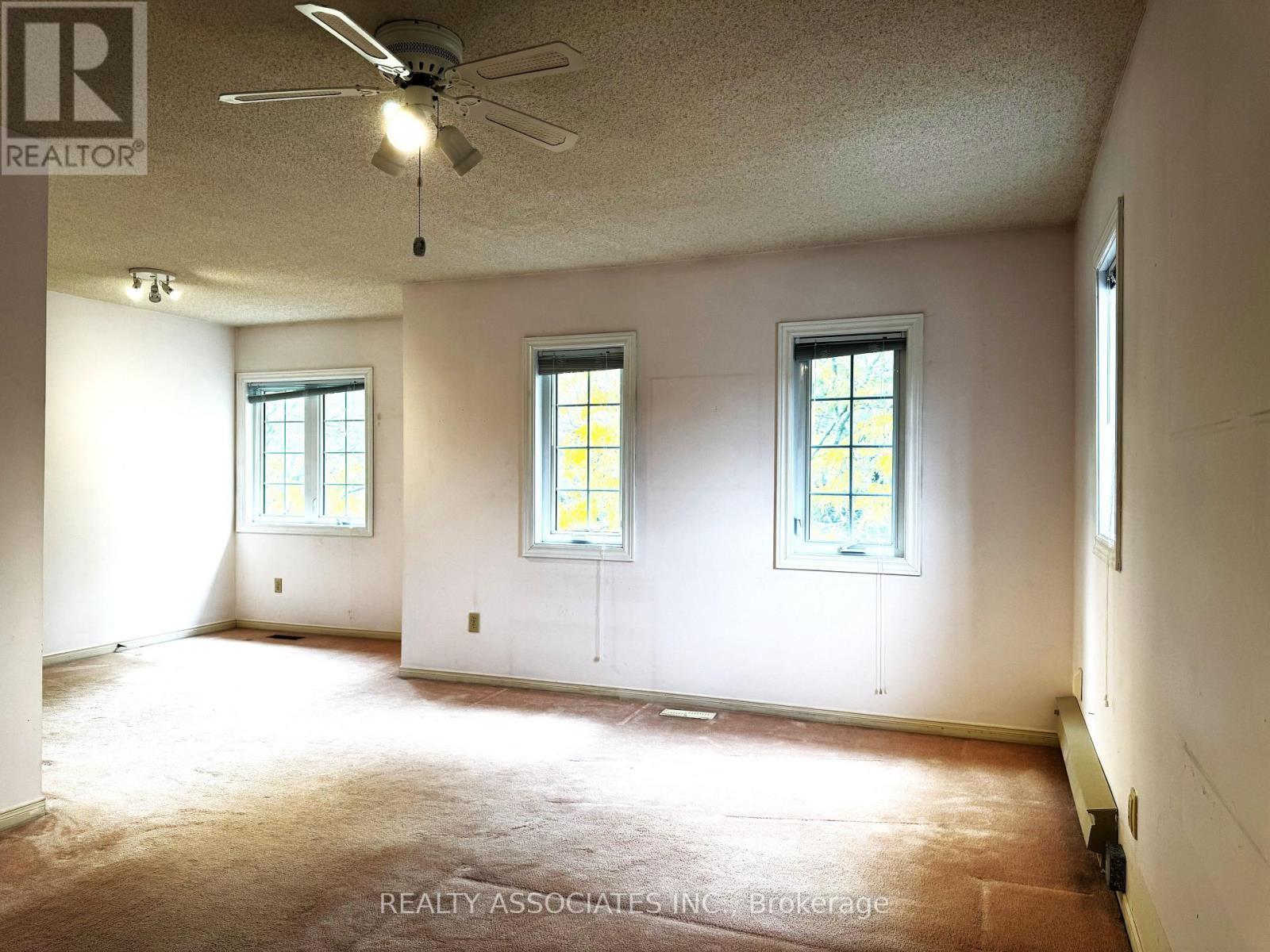 5577 Haddon Hall Road, Mississauga, ON