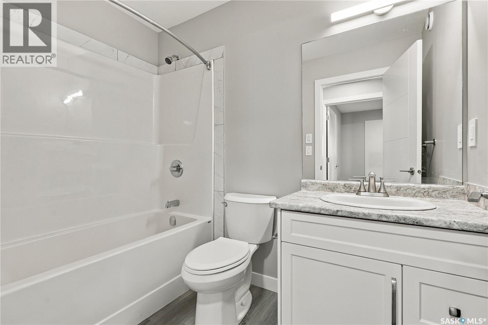 246 Sutter Place, Saskatoon, SK