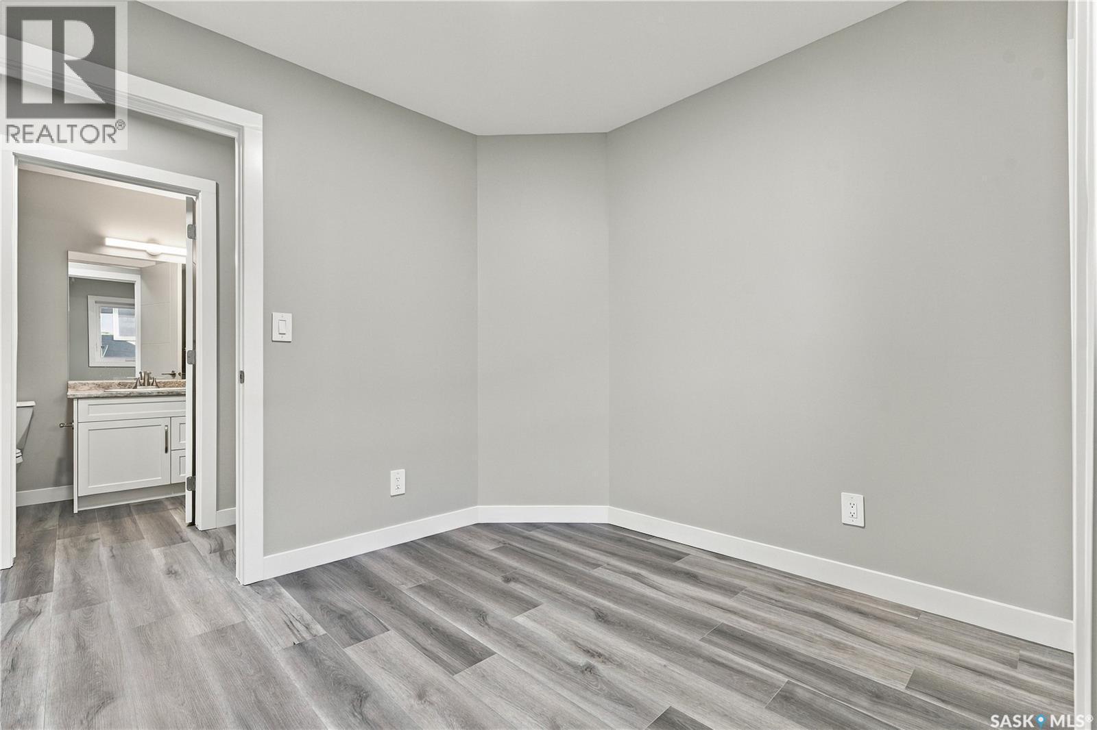 246 Sutter Place, Saskatoon, SK