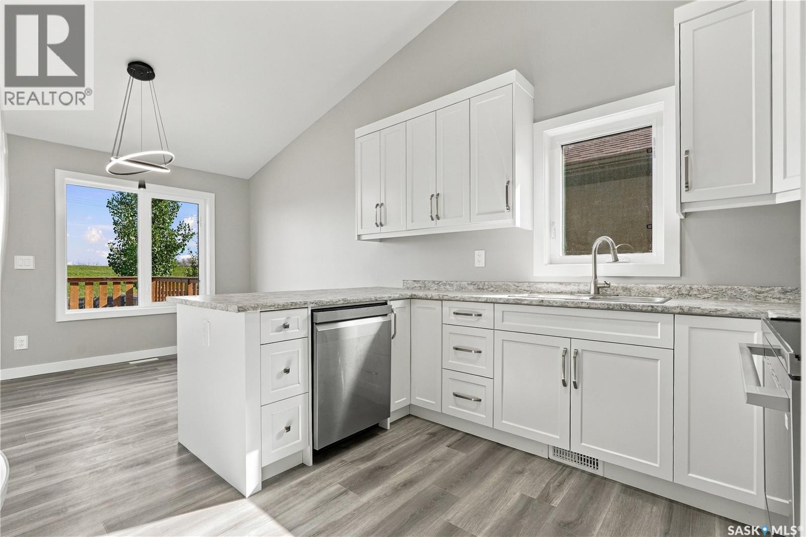 246 Sutter Place, Saskatoon, SK