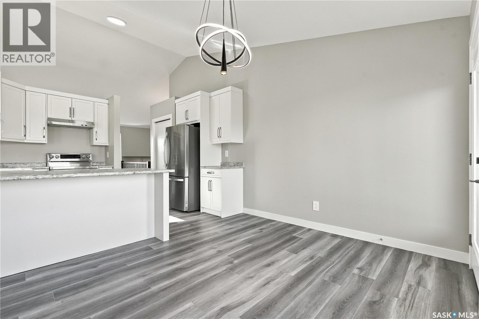 246 Sutter Place, Saskatoon, SK