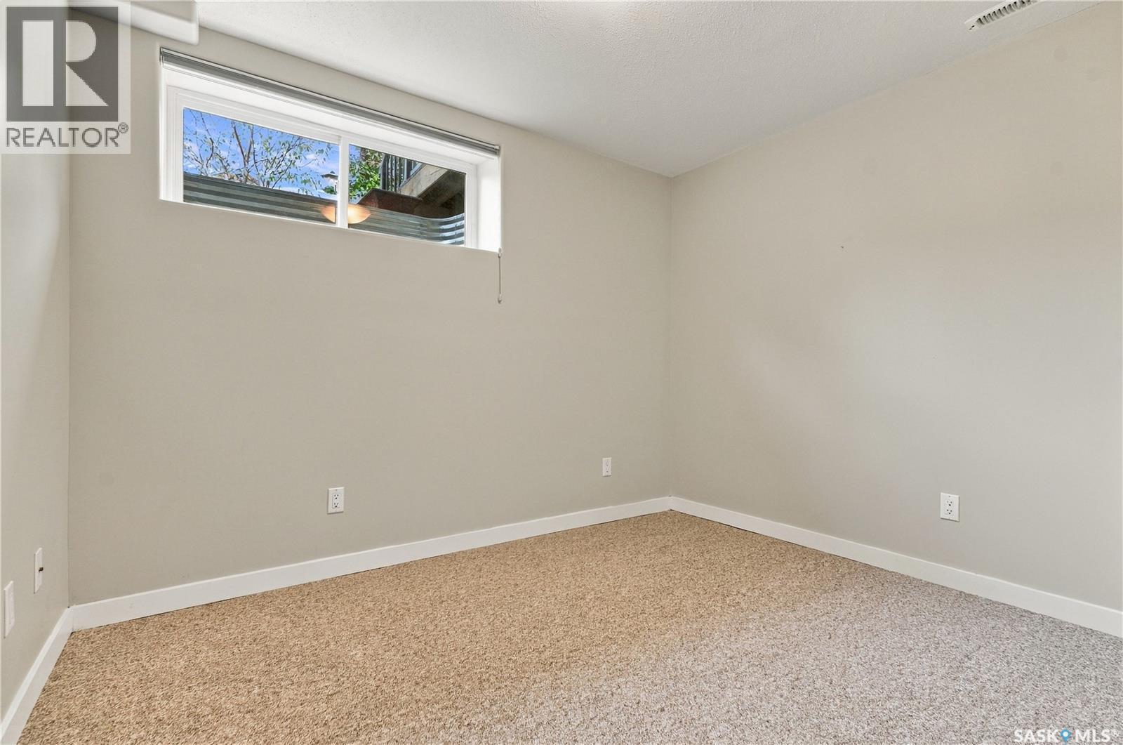 114 Senick Crescent, Saskatoon, SK