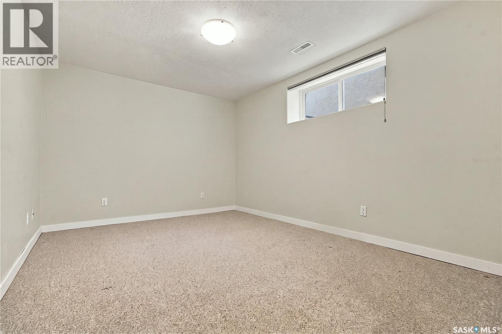 114 Senick Crescent, Saskatoon, SK
