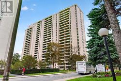 1111 - 360 RIDELLE AVENUE Toronto, ON M6B 1K1