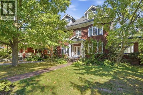 32 Wentworth Avenue, Cambridge, ON 
