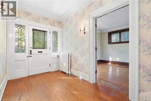 32 Wentworth Avenue, Cambridge, ON 