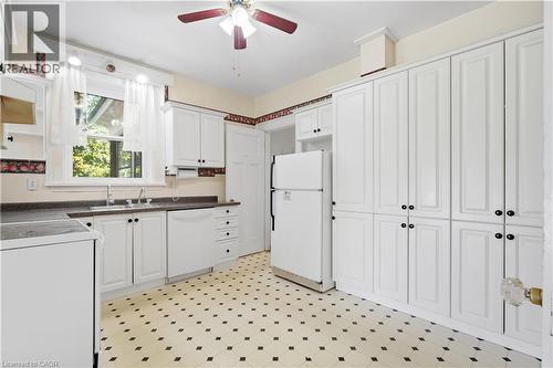 32 Wentworth Avenue, Cambridge, ON 