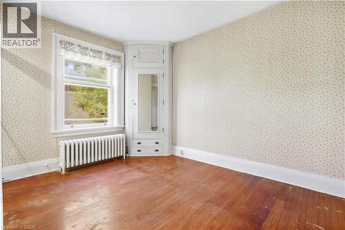 32 Wentworth Avenue, Cambridge, ON 