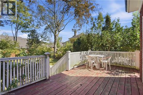 32 Wentworth Avenue, Cambridge, ON 