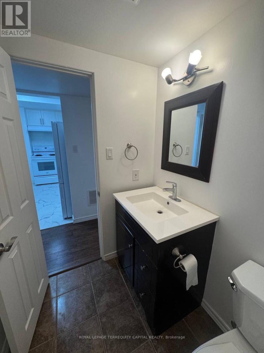 Lower - 64 Copeman Crescent, Barrie, ON
