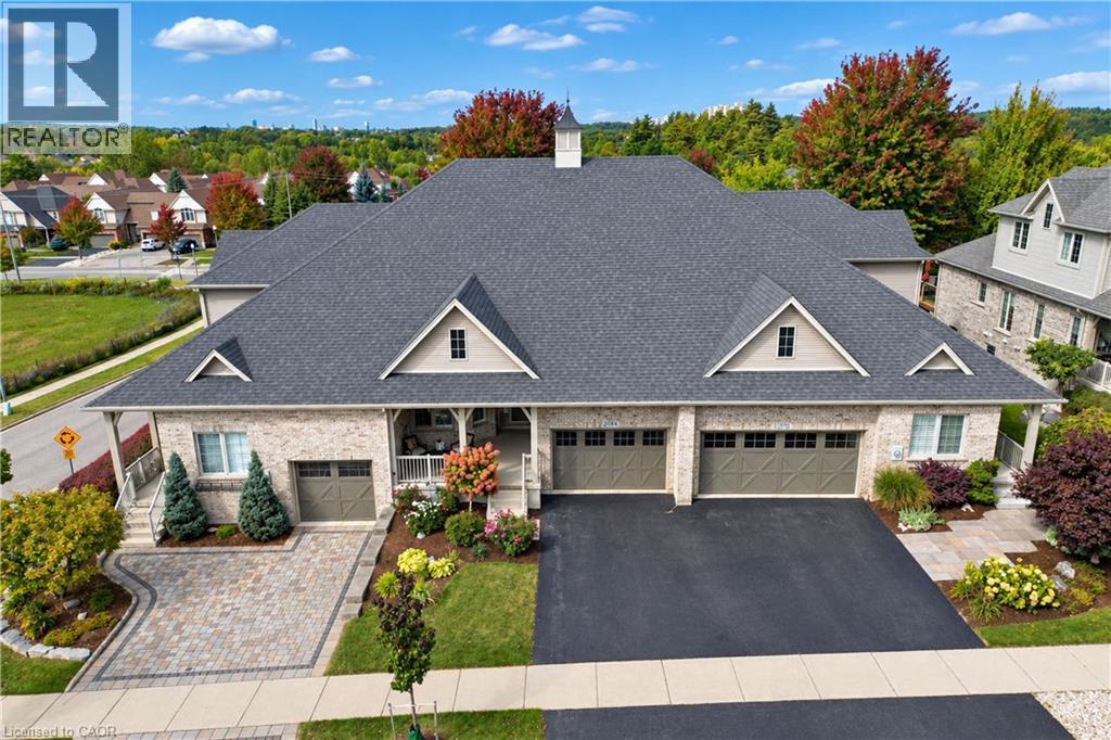 Sky view of block townhouses. Middle unit is for sale. - 222 Chestnut Hill Crescent, Kitchener, ON