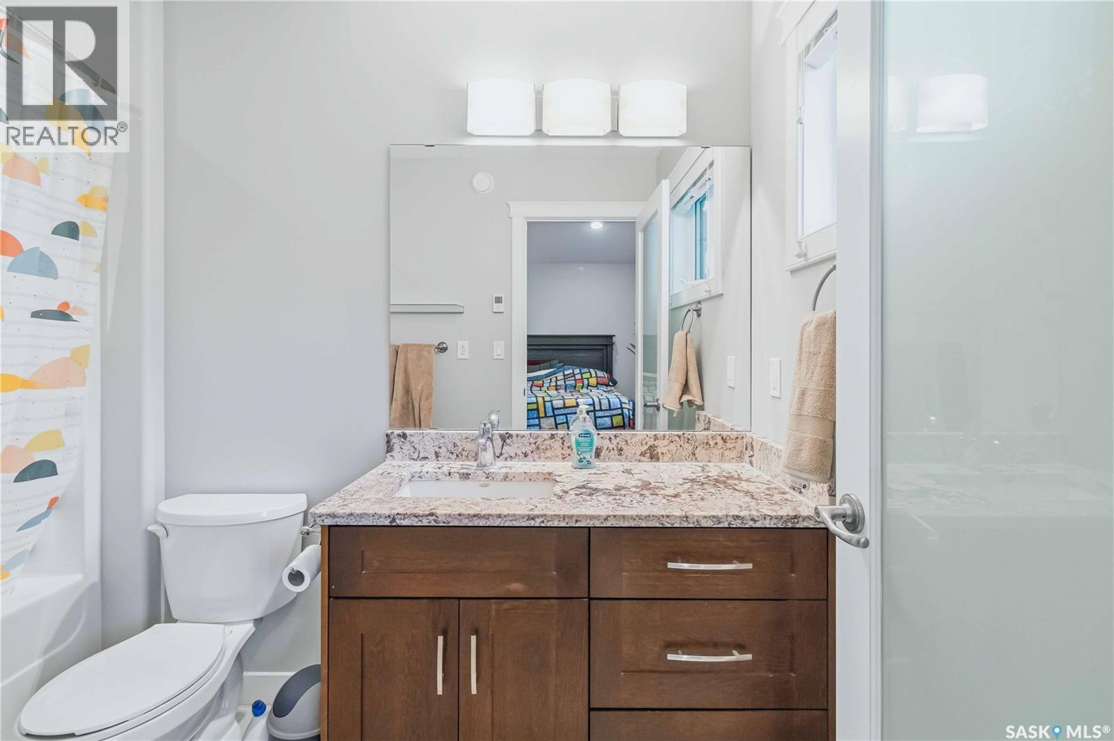 738 4Th Street E, Saskatoon, SK