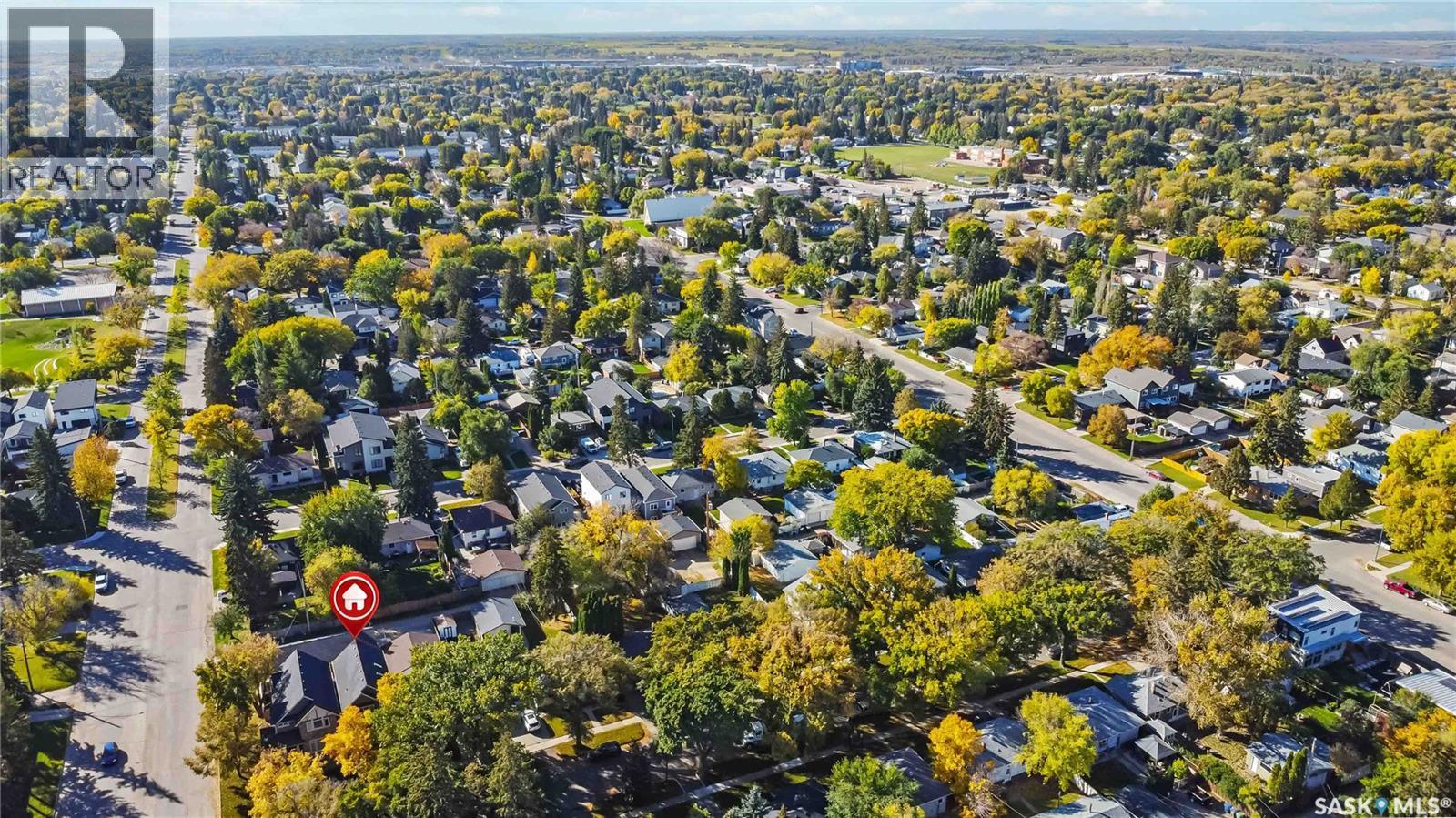 738 4Th Street E, Saskatoon, SK