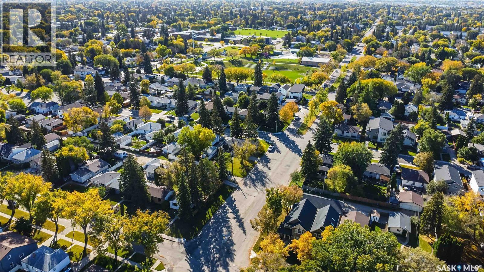738 4Th Street E, Saskatoon, SK