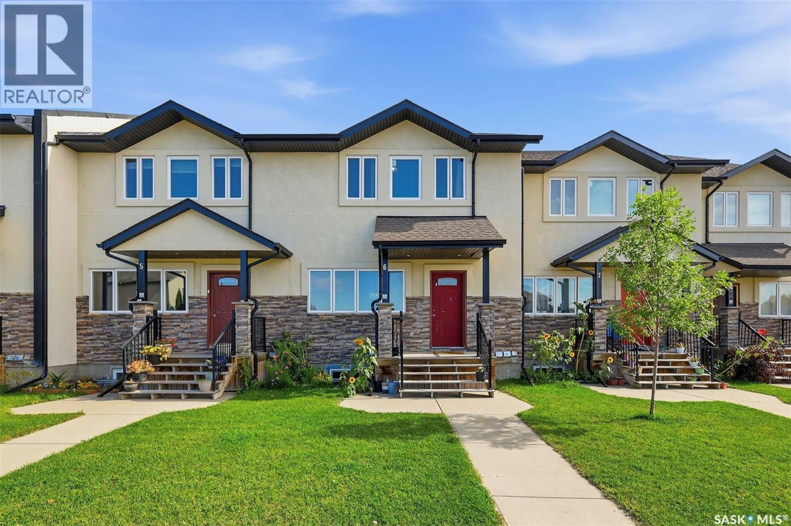 6 1703 Patrick Crescent, Saskatoon, SK