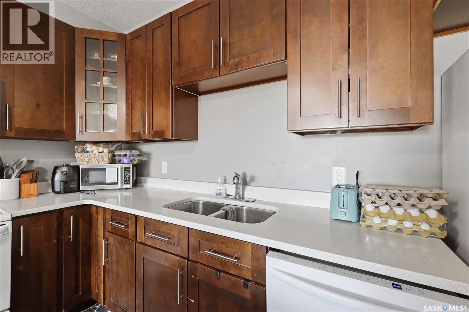 6 1703 Patrick Crescent, Saskatoon, SK