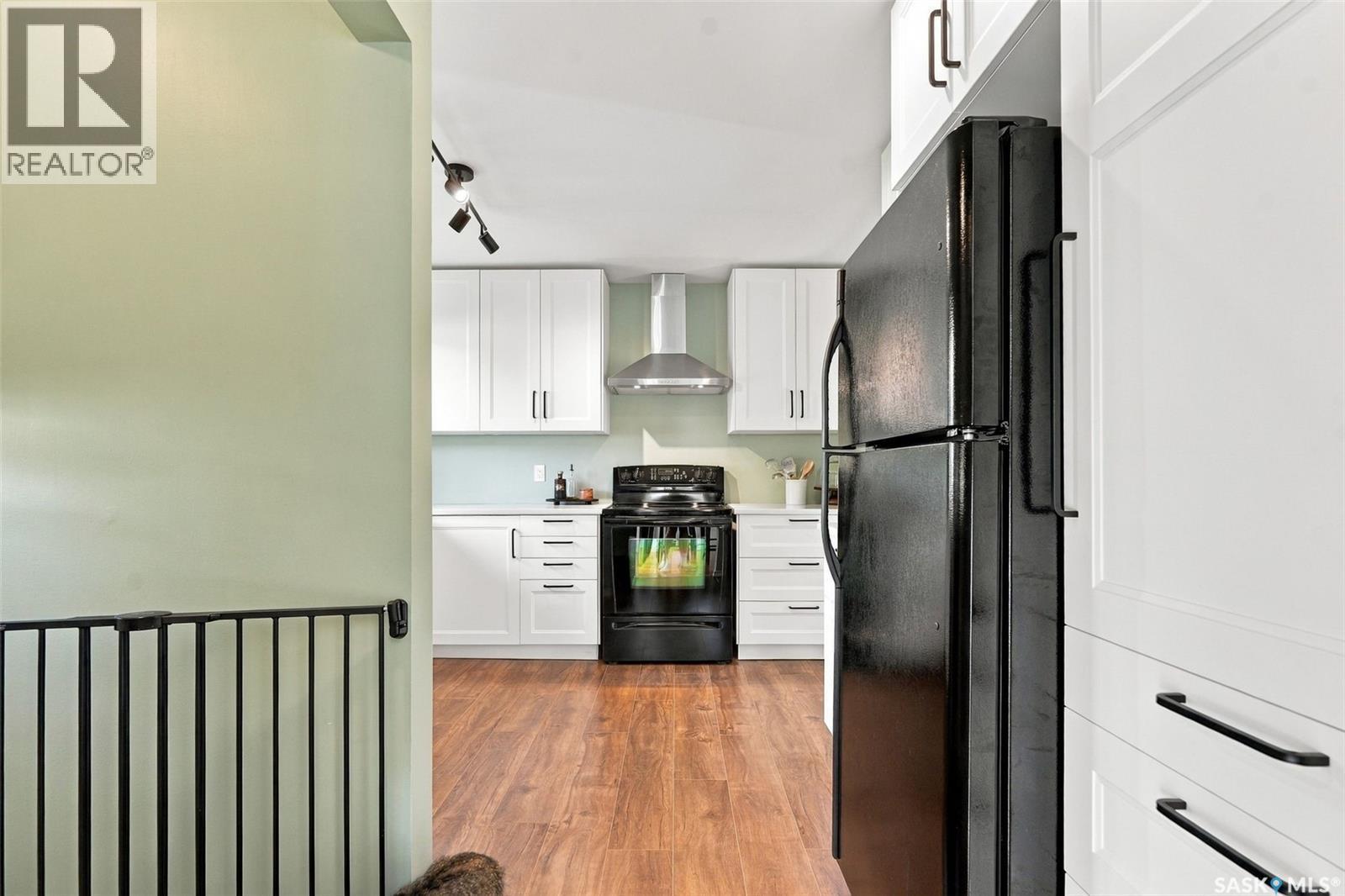 3174 Eastview, Saskatoon, SK
