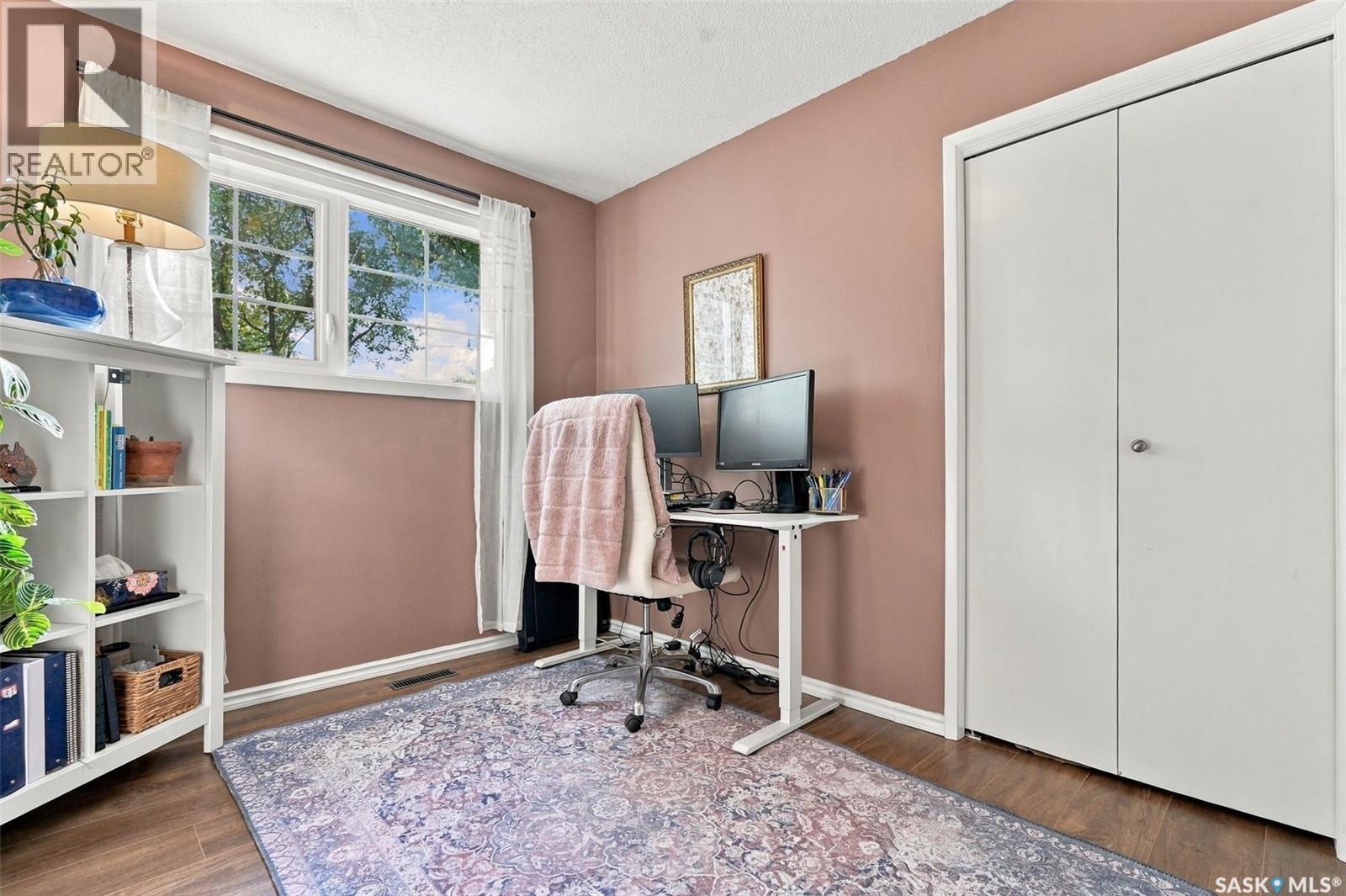 3174 Eastview, Saskatoon, SK