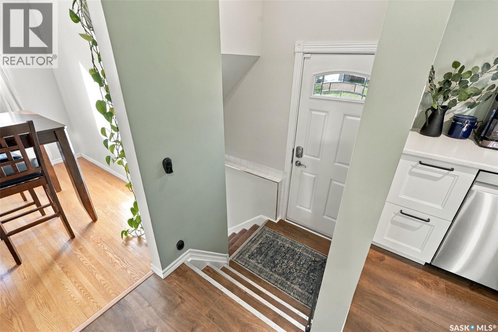 3174 Eastview, Saskatoon, SK