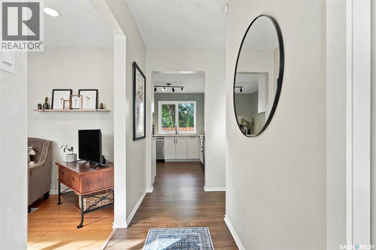 3174 Eastview, Saskatoon, SK