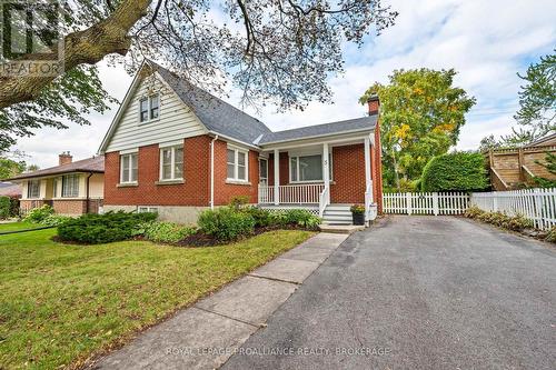 5 WESTMORELAND ROAD  Kingston (West Of Sir John A. Blvd), ON K7M 1J4