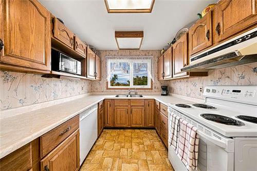 463 Almey Ave, Winnipeg, MB 