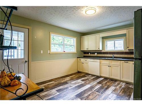 19 Victory Ave, Fredericton, NB 