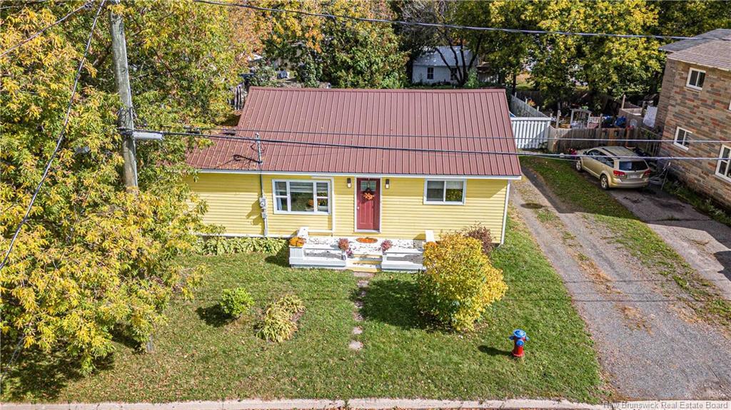 19 Victory Ave, Fredericton, NB