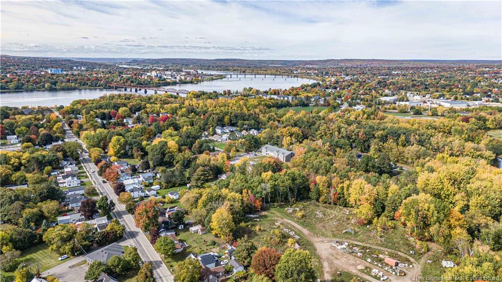 19 Victory Ave, Fredericton, NB