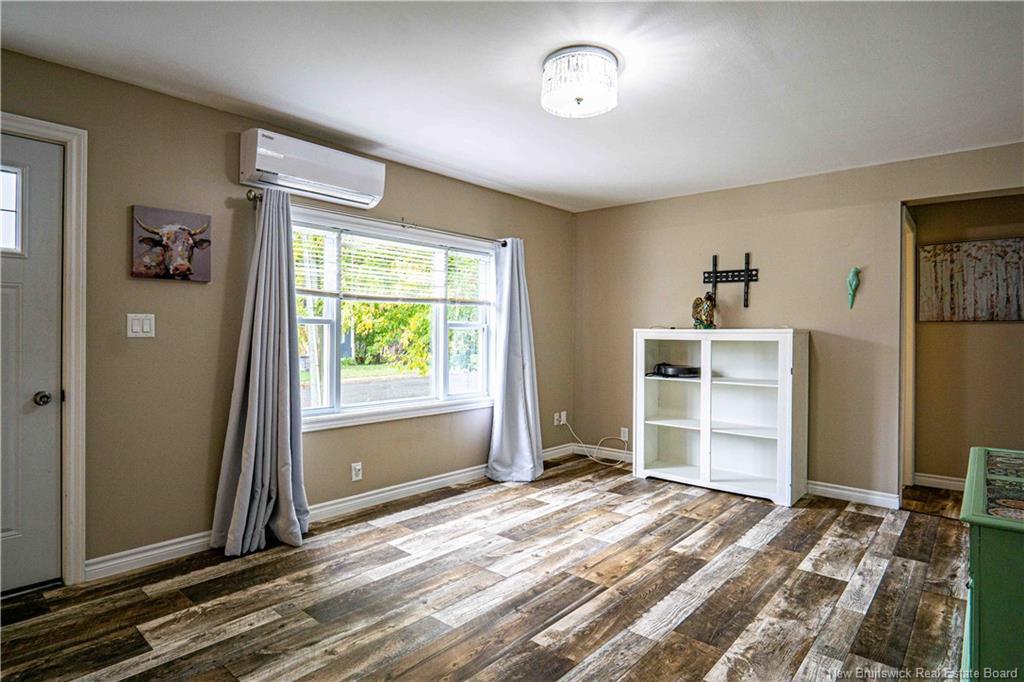 19 Victory Ave, Fredericton, NB