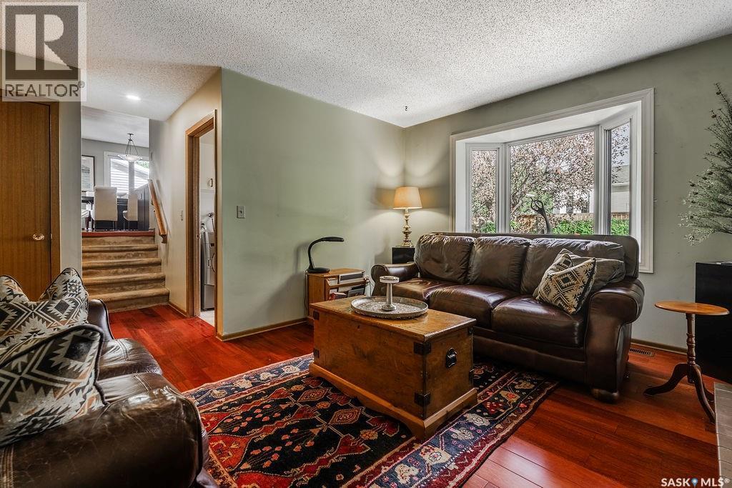 222 Gathercole Crescent, Saskatoon, SK