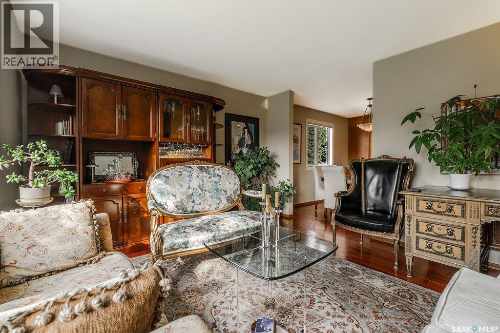 222 Gathercole Crescent, Saskatoon, SK