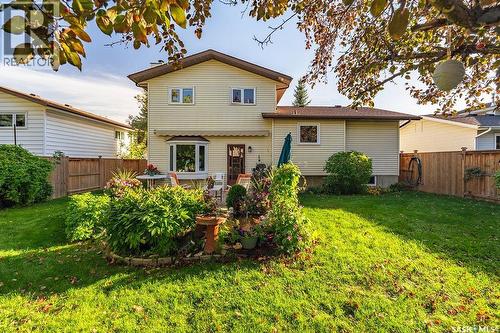 222 Gathercole Crescent, Saskatoon, SK 