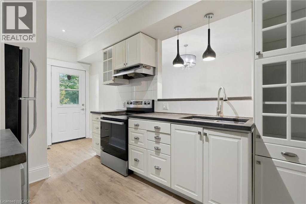 60 Stirton Street, Hamilton, ON